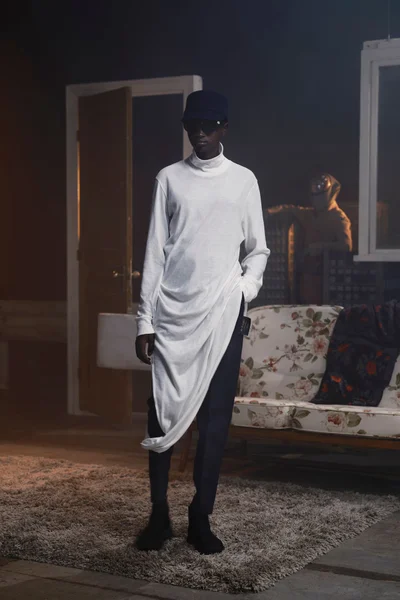 Look 17